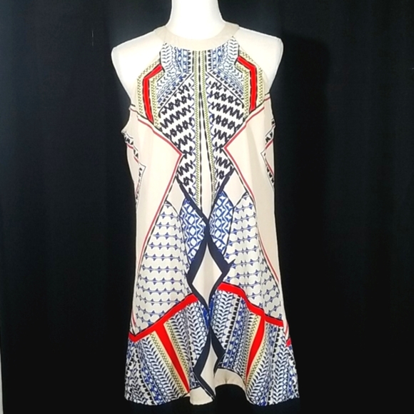 VENUS Dresses & Skirts - Venus geometric pattern sleeveless dress. Size M